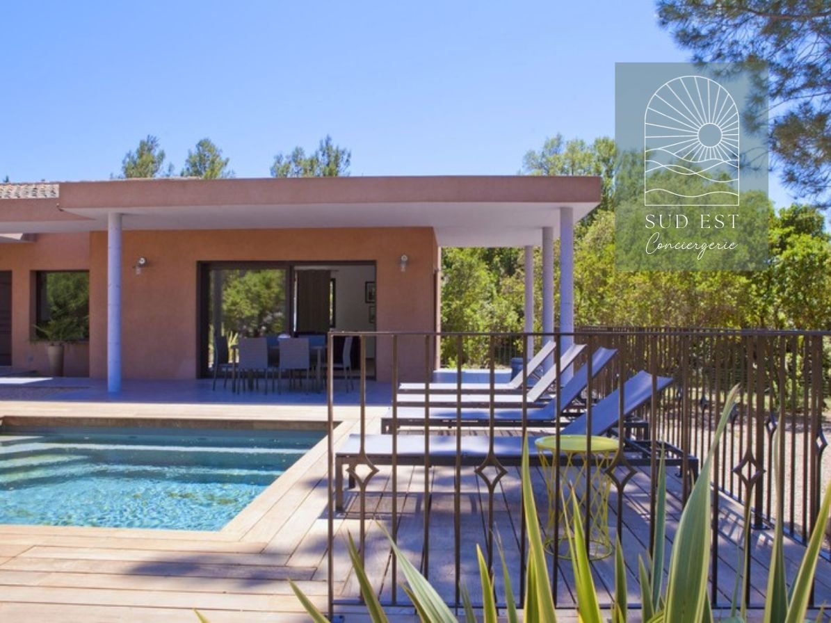 Lire la suite à propos de l’article Villa Sous le pin