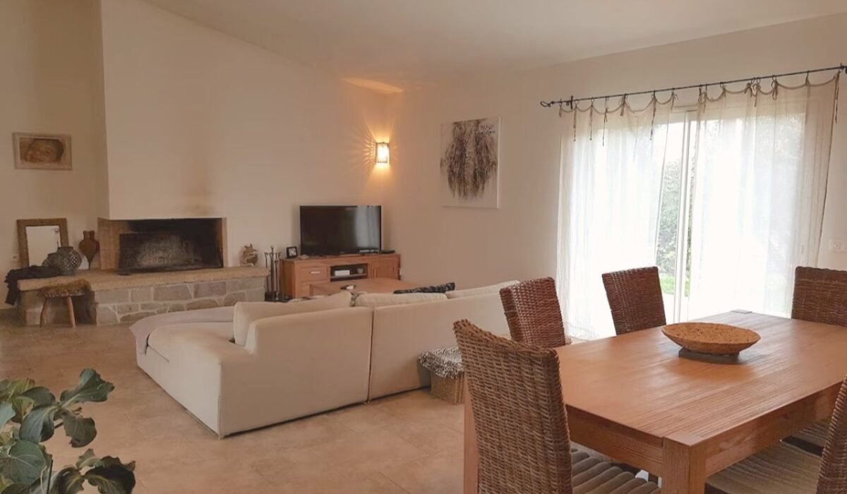 Location Villa Livia proche rivière Porto Vecchio3