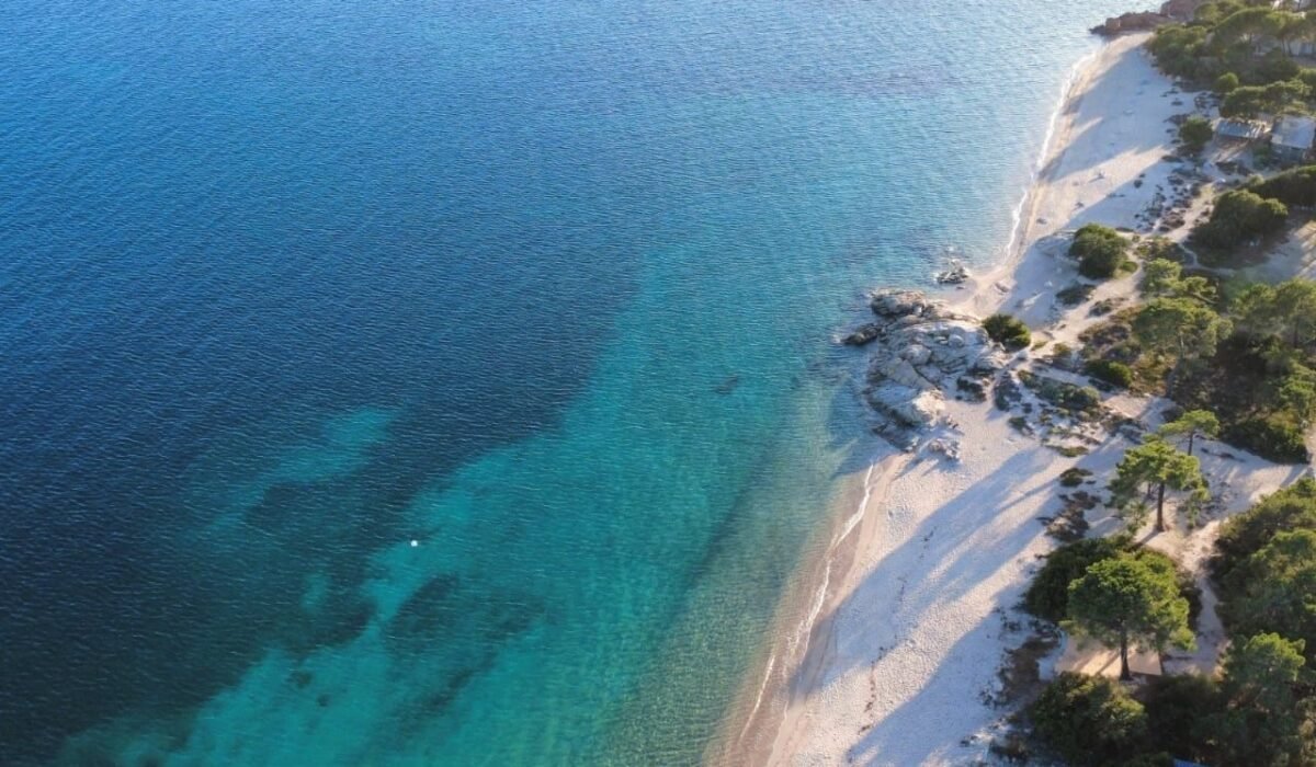 Location villa pieds dans l'eau Porto Vecchio5