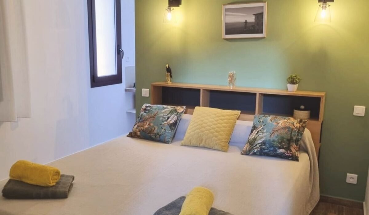 Villa sous le pin - Location vacances Pinarello Corse (15)