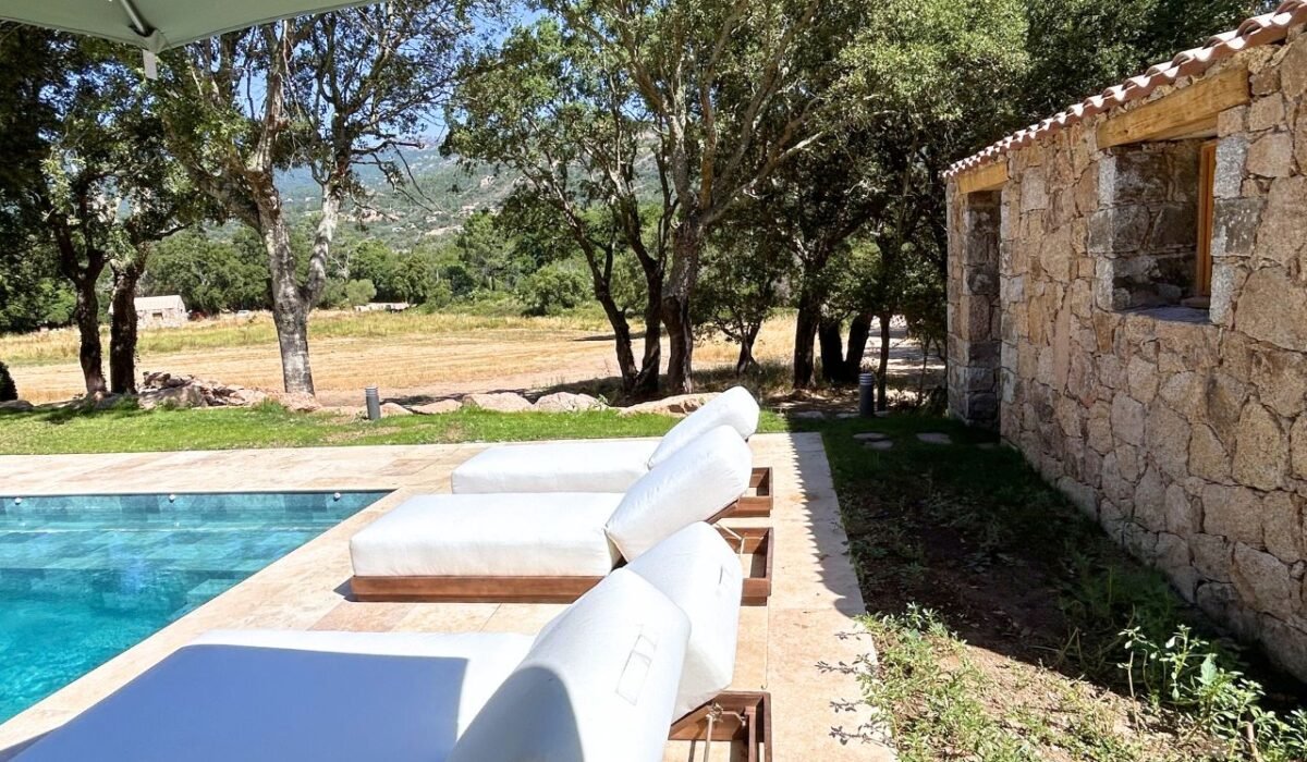 15Location Bergerie Piscine Porto Vecchio