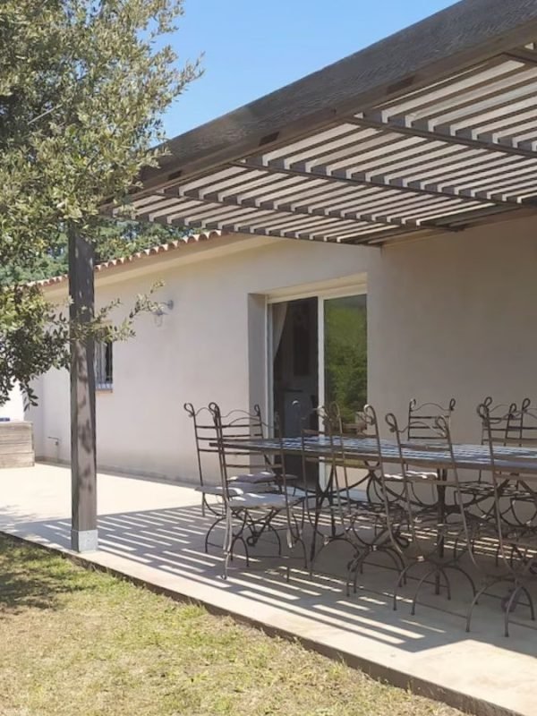 Location Villa Livia proche rivière Porto Vecchio (12)