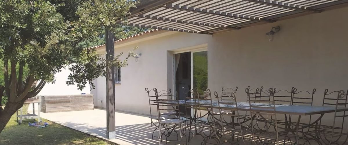 Location Villa Livia proche rivière Porto Vecchio (12)