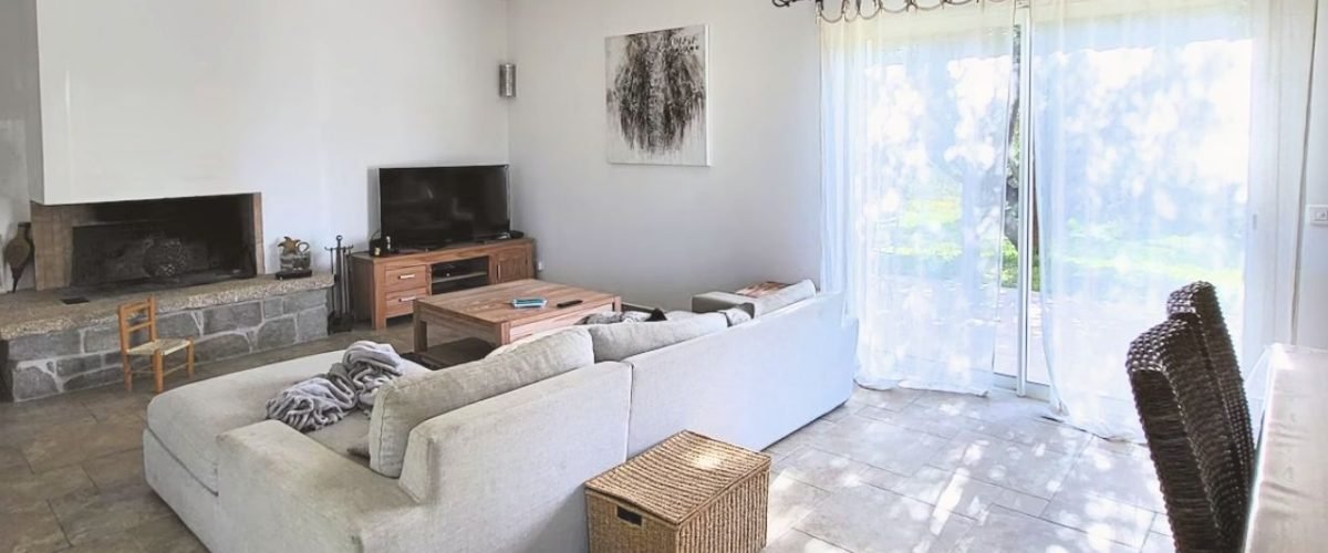 Location Villa Livia proche rivière Porto Vecchio (13)