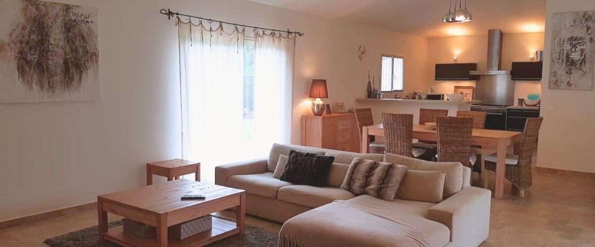 Location Villa Livia proche rivière Porto Vecchio (15)