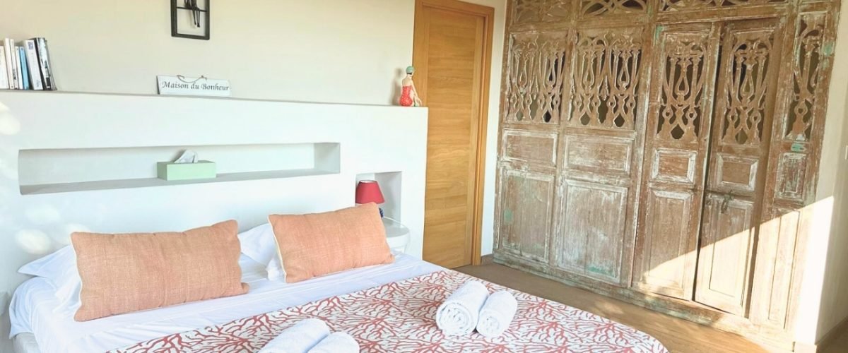 Location Villa Pinarello Vue Mer (13)