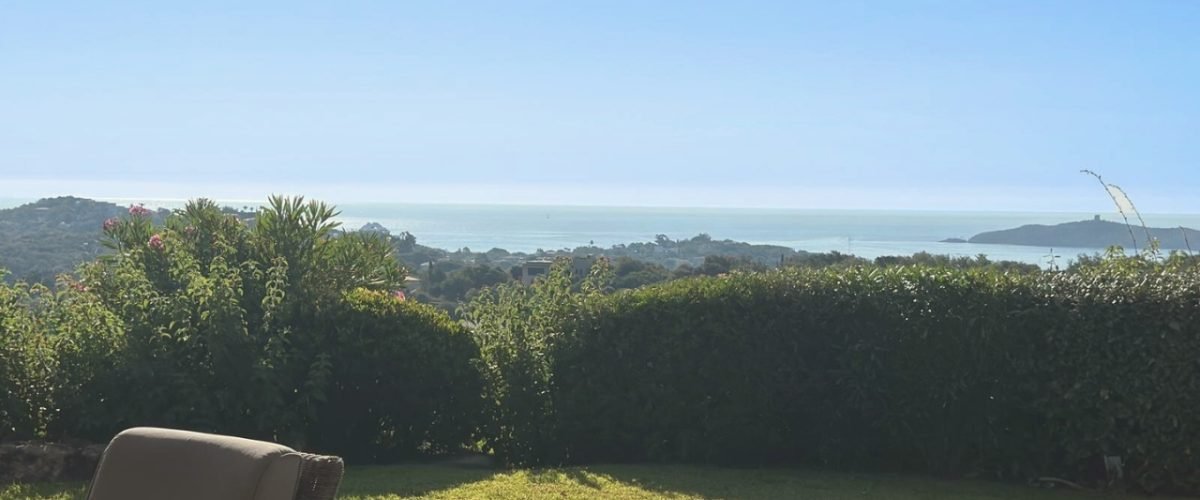 Location Villa Pinarello Vue Mer (15)