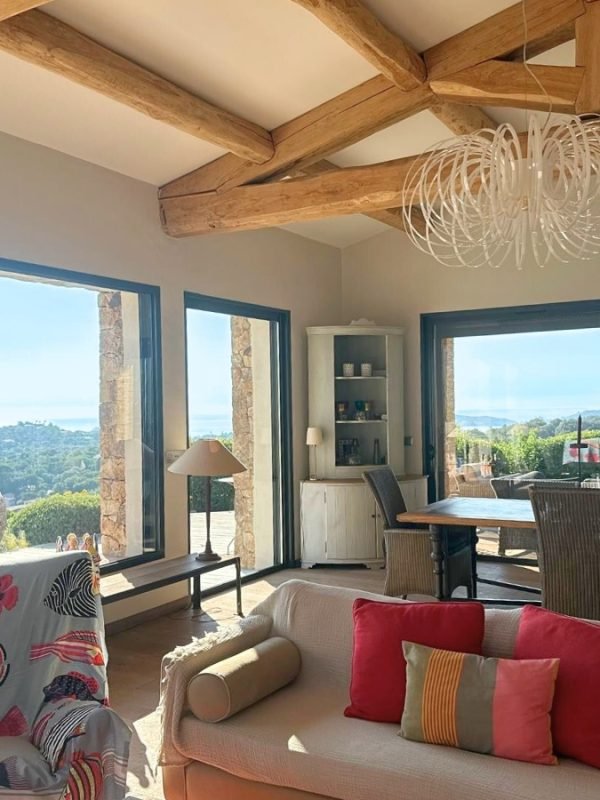 Location Villa Pinarello Vue Mer (21)