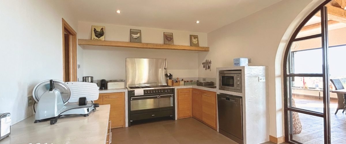 Location Villa Pinarello Vue Mer (22)