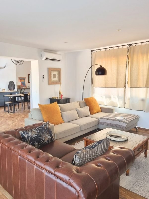 Location de vacances Sainte Lucie de Porto Vecchio - Villa sous le pin (10)