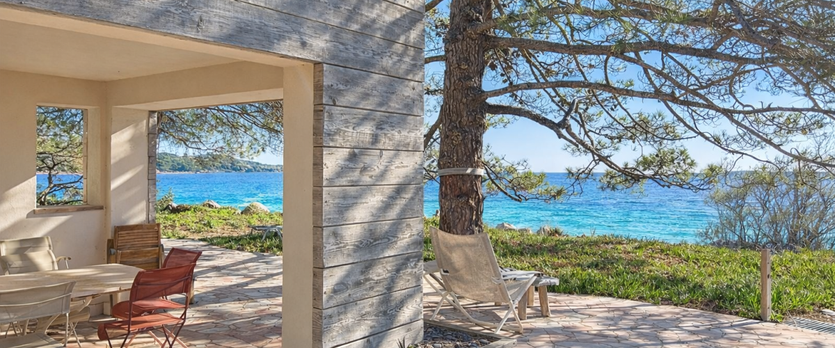 Villa pied dans l'eau porto vecchio cala rossa