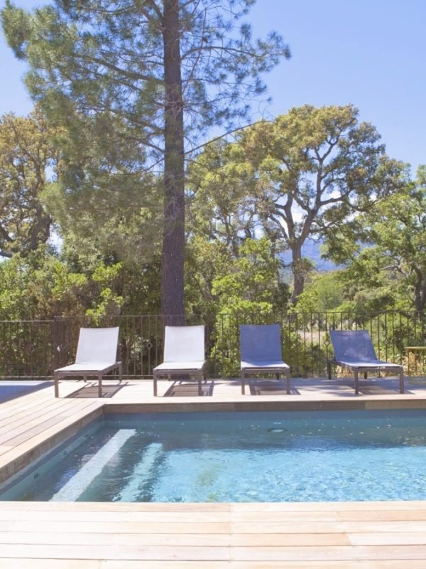 Villa sous le pin - Location vacances Pinarello Corse (16)